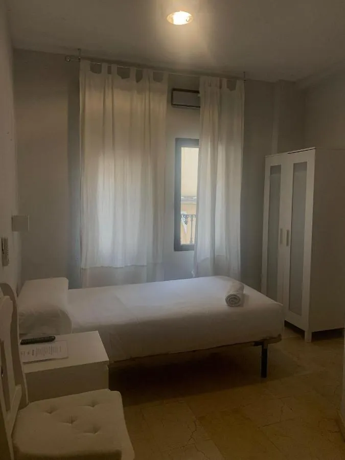 **  Hotel Gran Plaza Córdoba Spanyolország